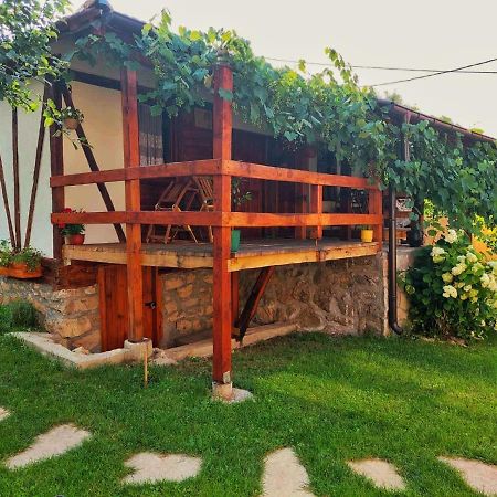 Apartamento Mitrovic Boljevac Exterior foto